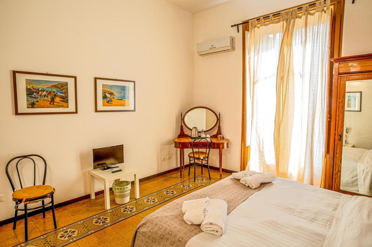 Ai Vicere Bed & Breakfast Palermo Exterior photo